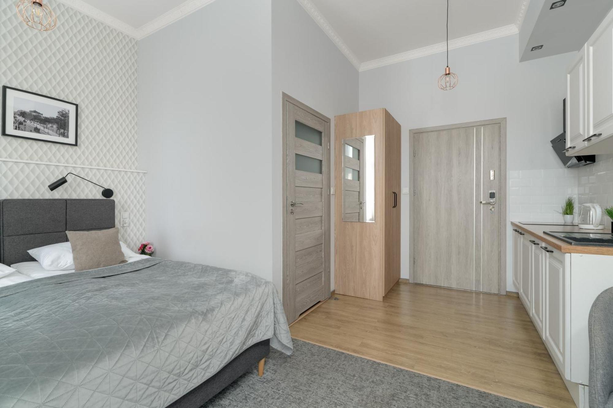 Przytulne Studia Very Berry W Poznaniu Blisko Parku By Noclegi Renters Eksteriør billede