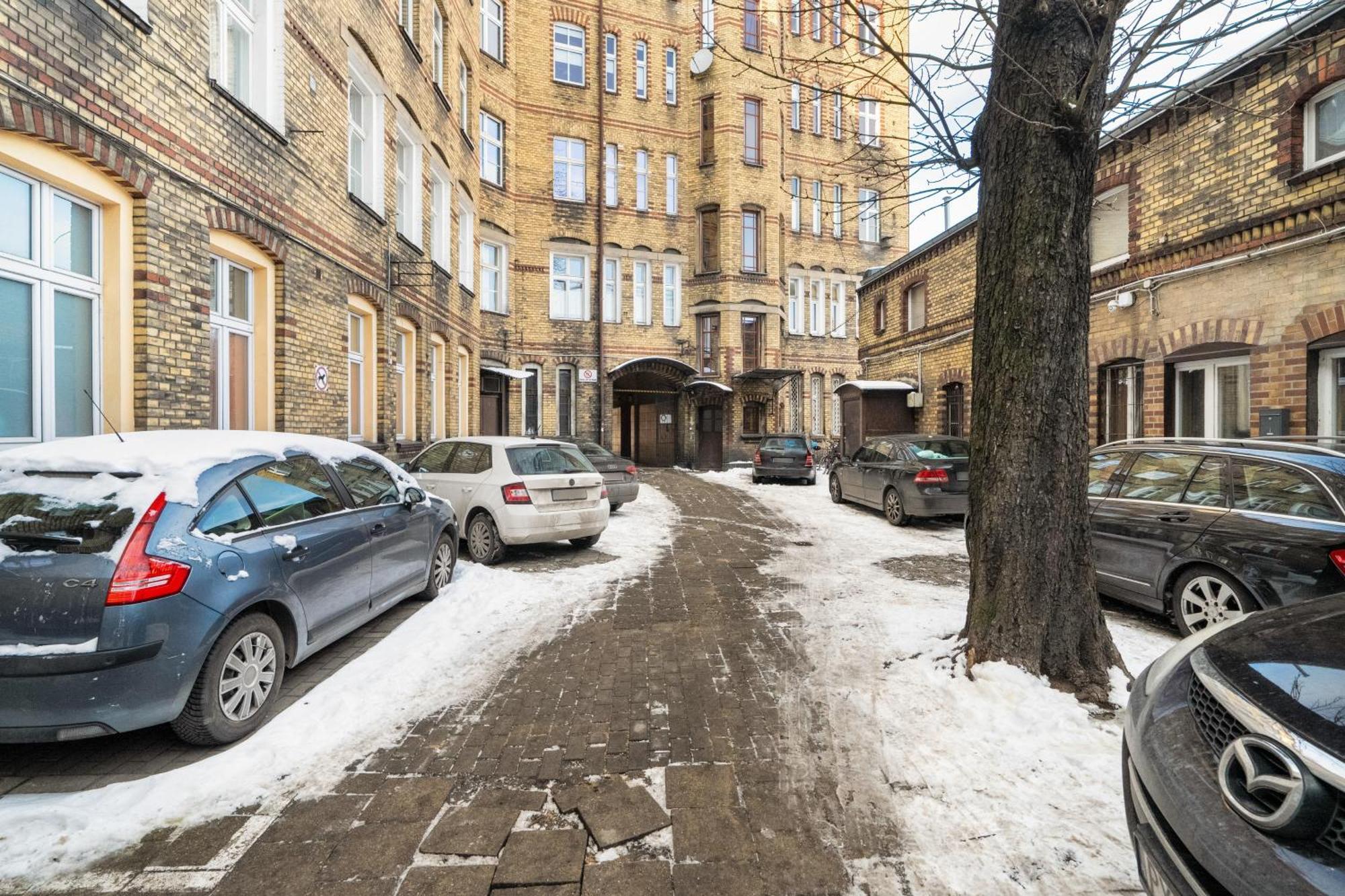 Przytulne Studia Very Berry W Poznaniu Blisko Parku By Noclegi Renters Eksteriør billede